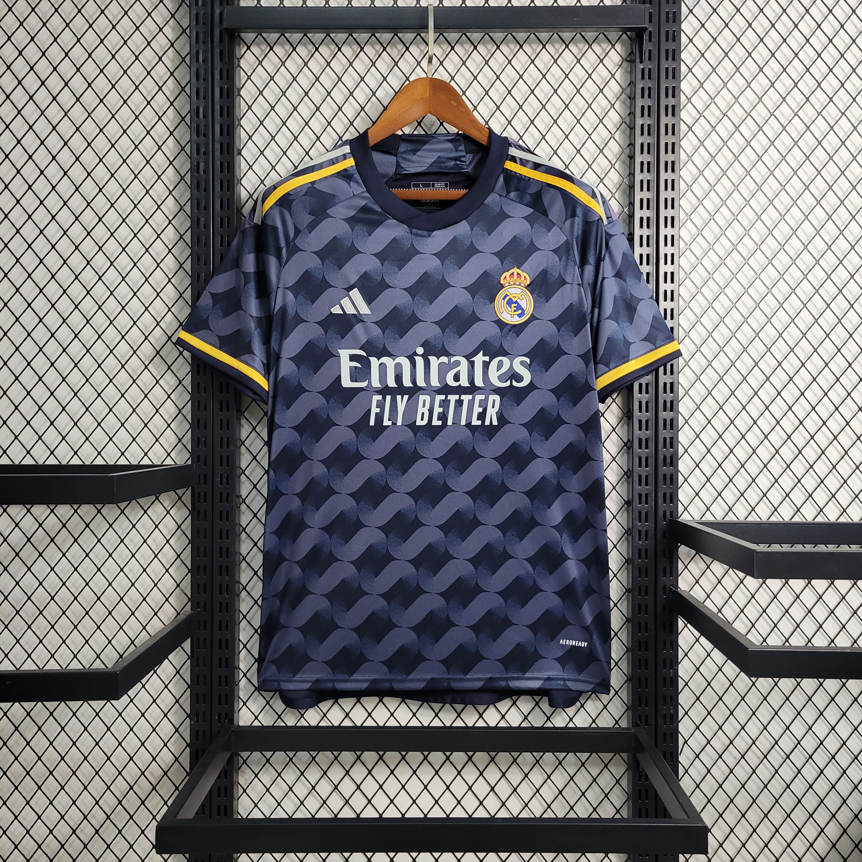 Real Madrid 2023/24 (Segunda equipación)