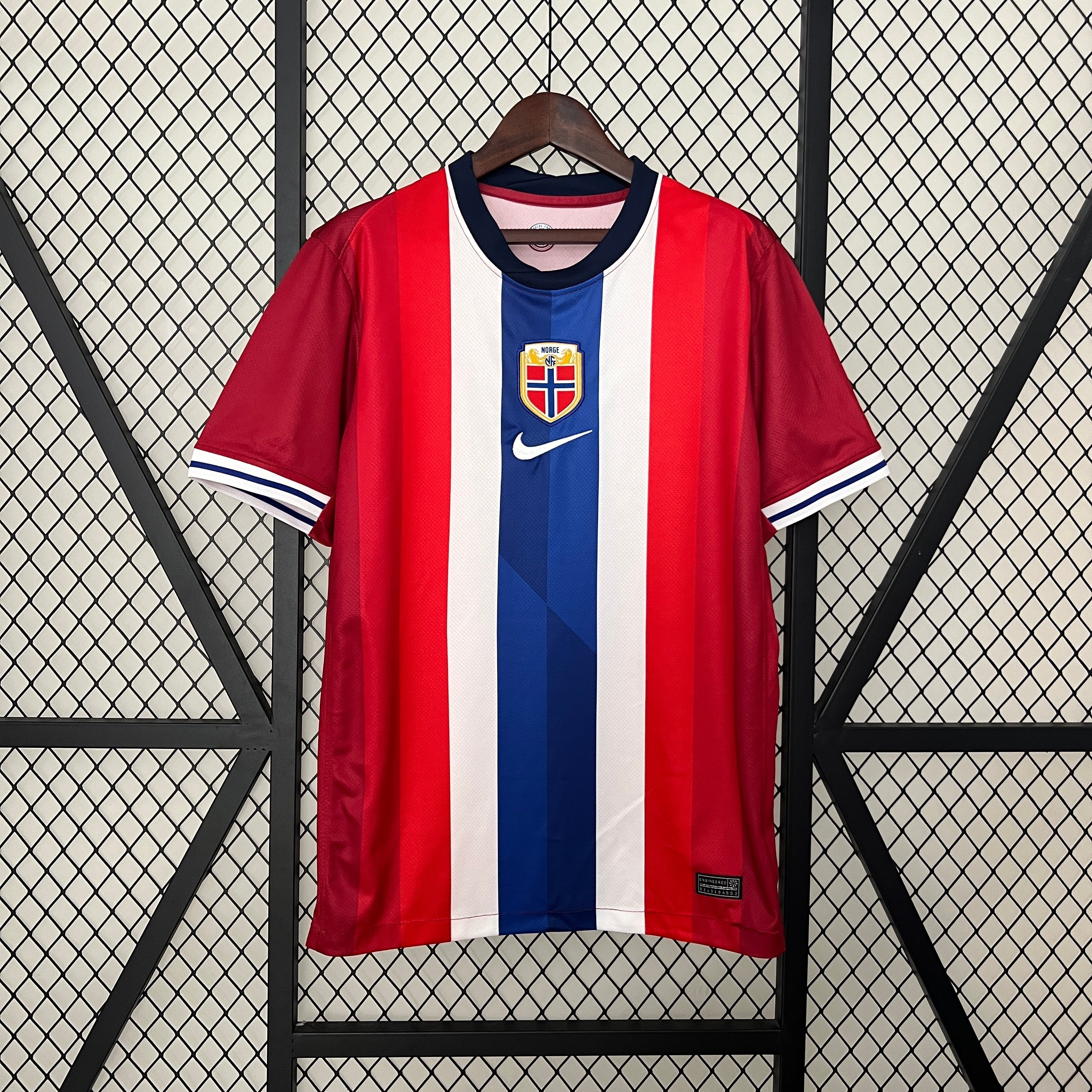 Noruega 2024/25 (Primera equipación)
