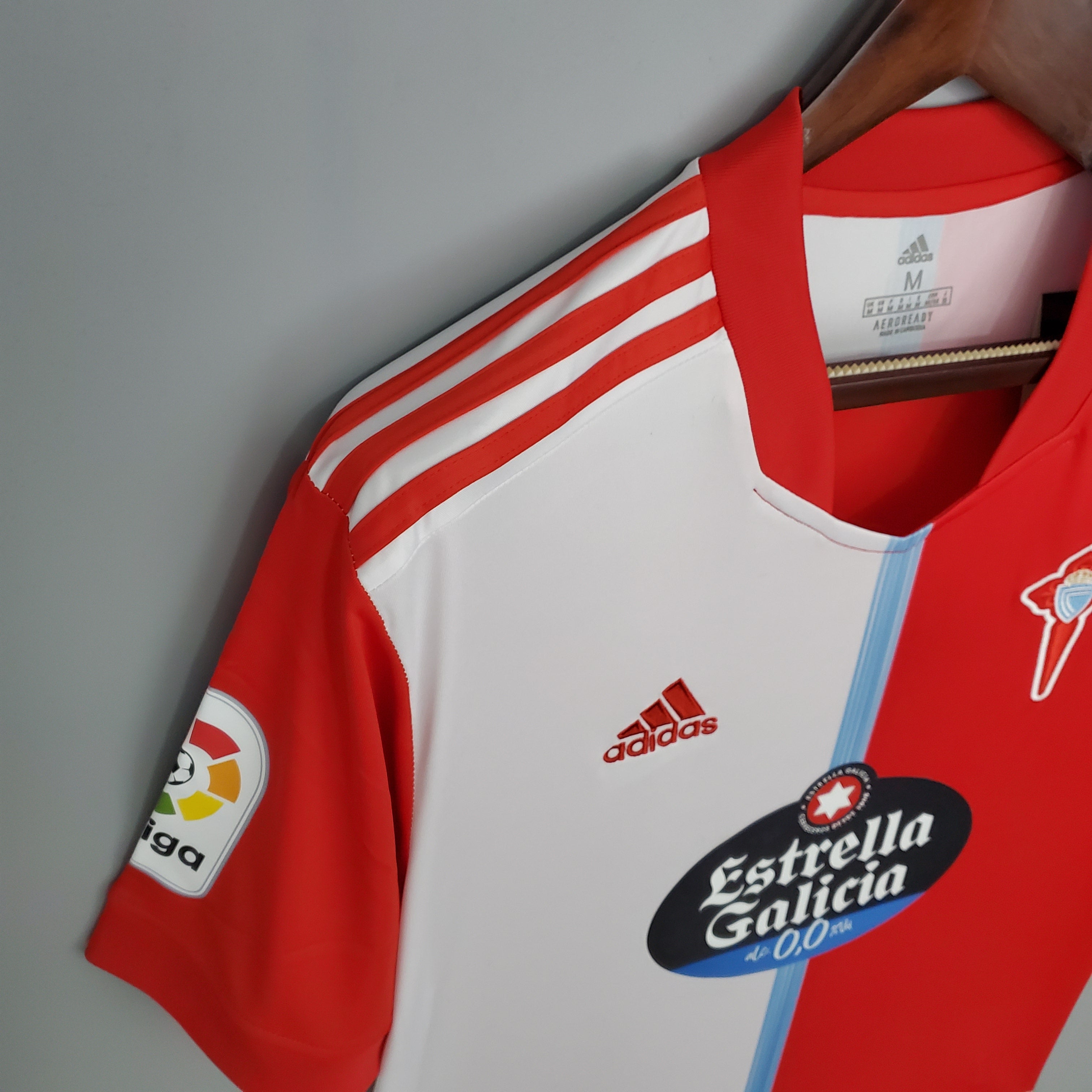 Celta de Vigo 2021/22 (Segunda equipación)