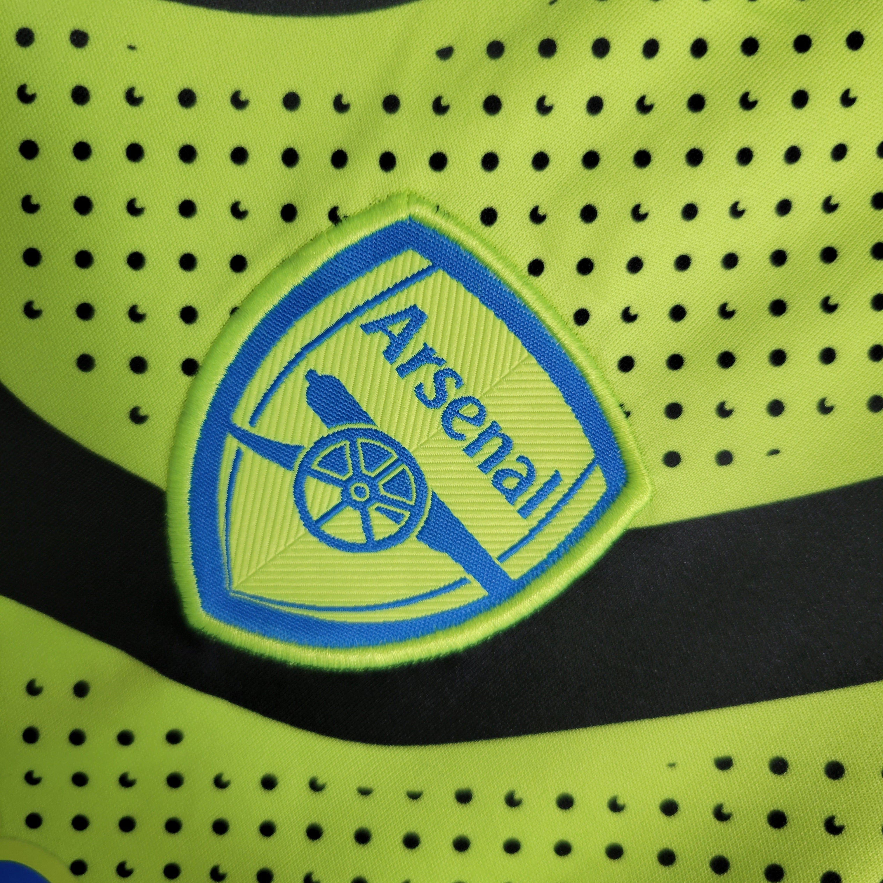 Arsenal 2023/24 segunda equipacion (mini conjunto)