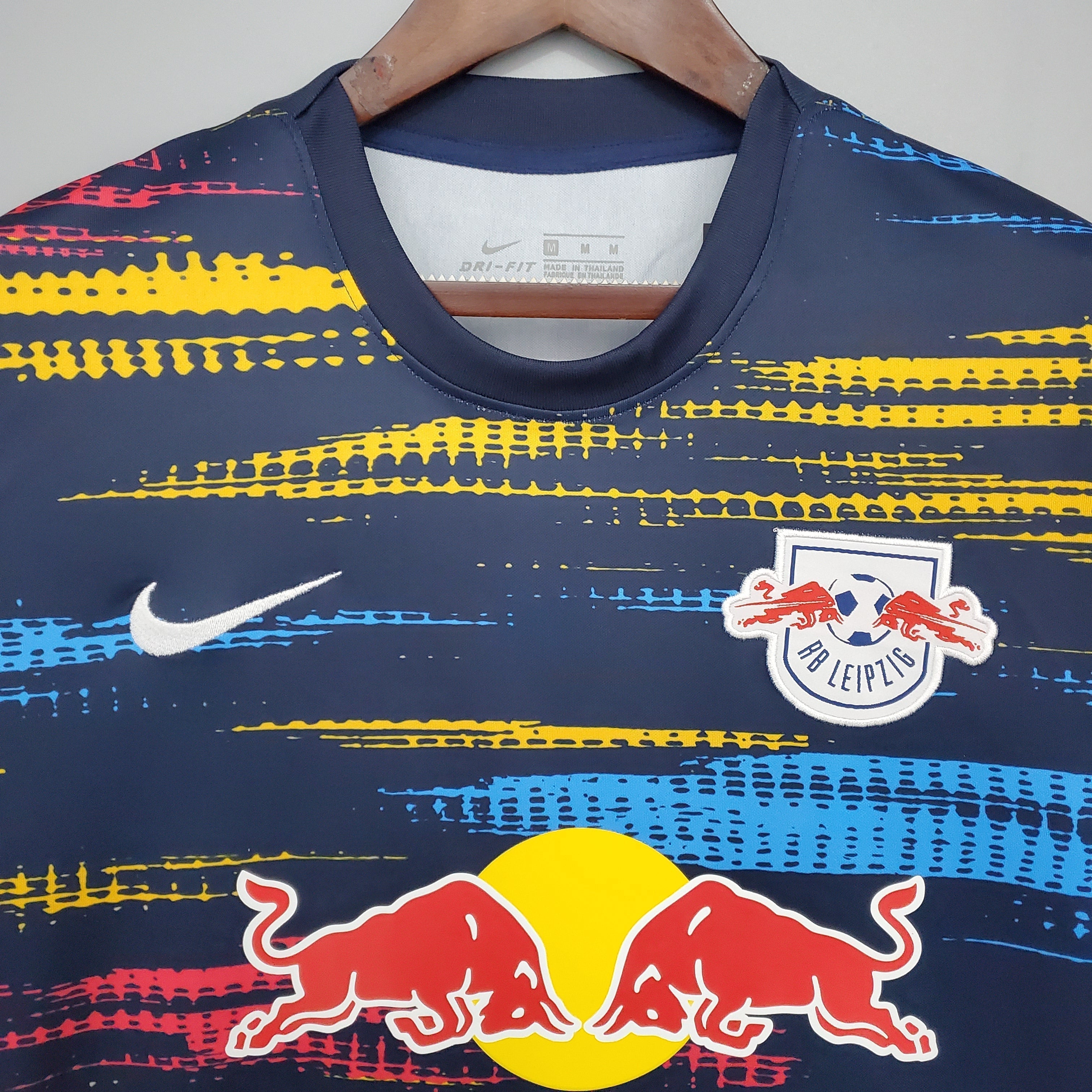 Red Bulls Leipzig 2021/22 (Segunda equipación)