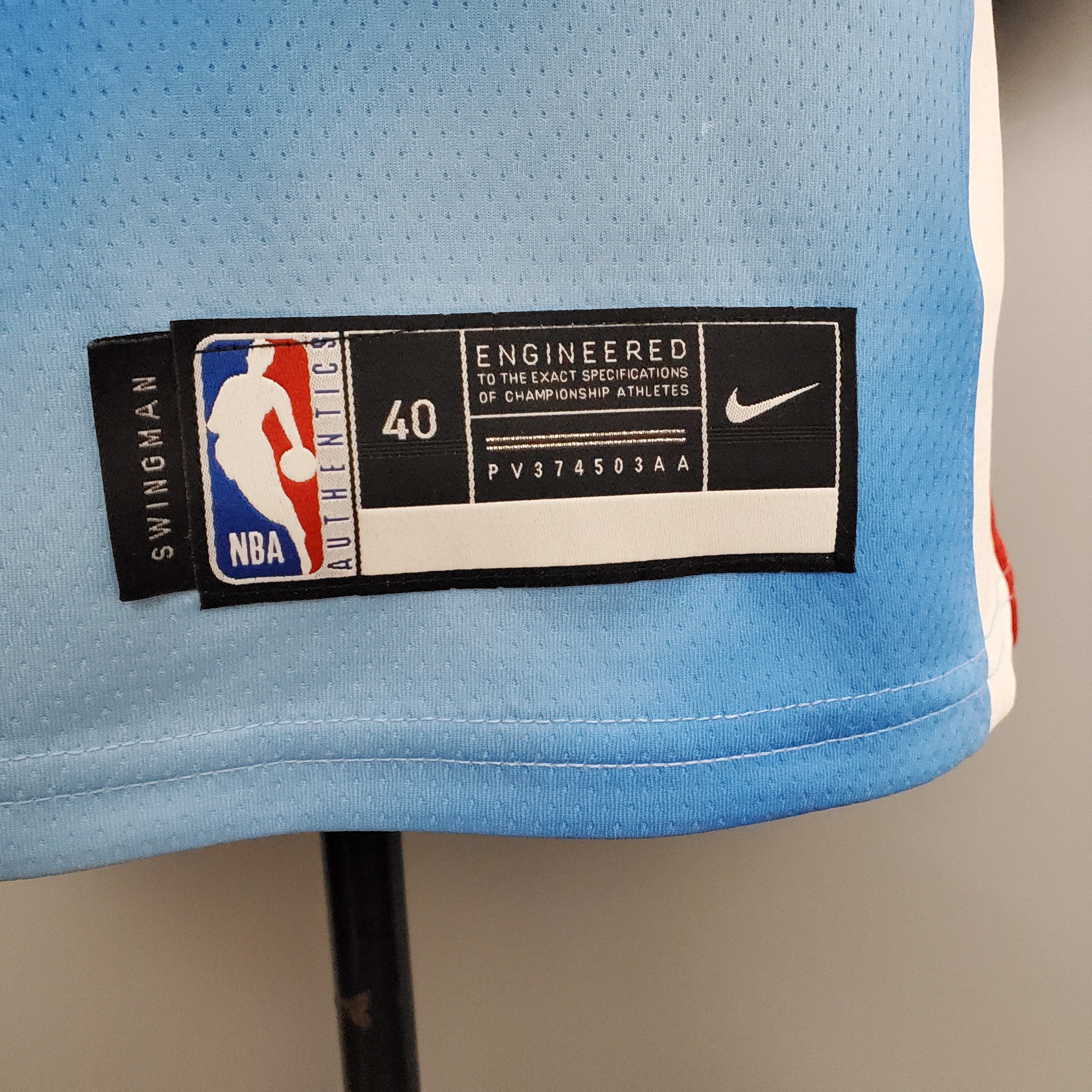 Brooklyn Nets (retro limited edition blue)