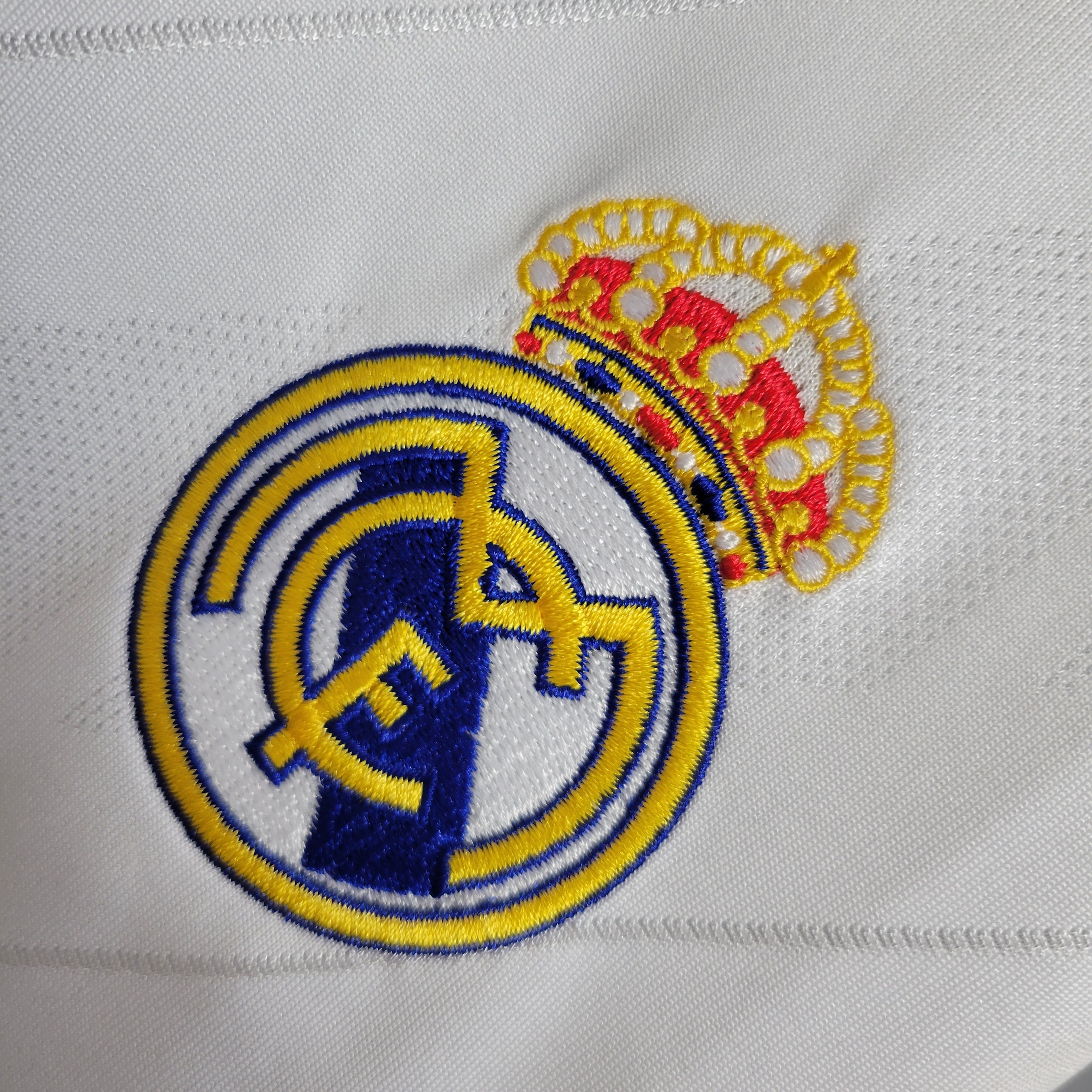 Retro Real Madrid 2017/2018 (mangas largas)