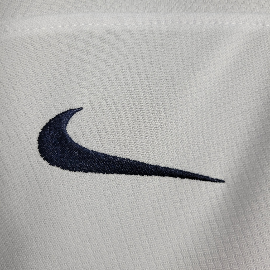 Tottenham 2023/24 Primera Equipacion (Mini Conjunto)