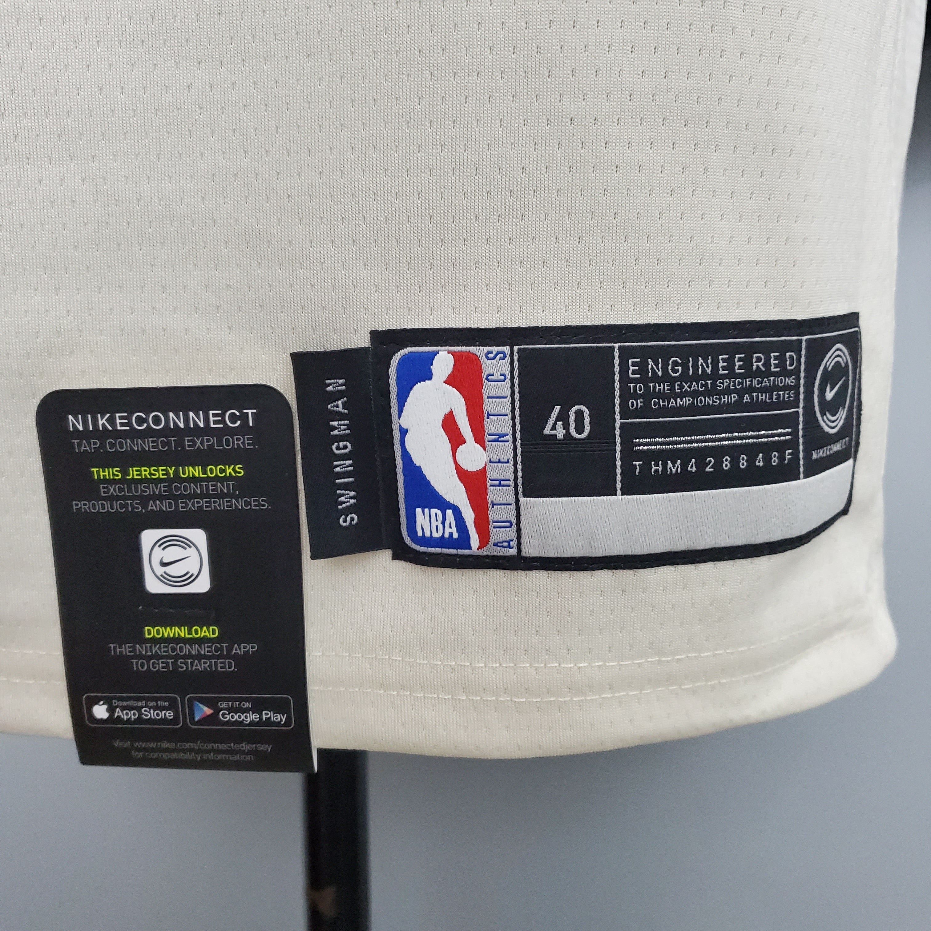 Milwaukee Bucks (Beige)