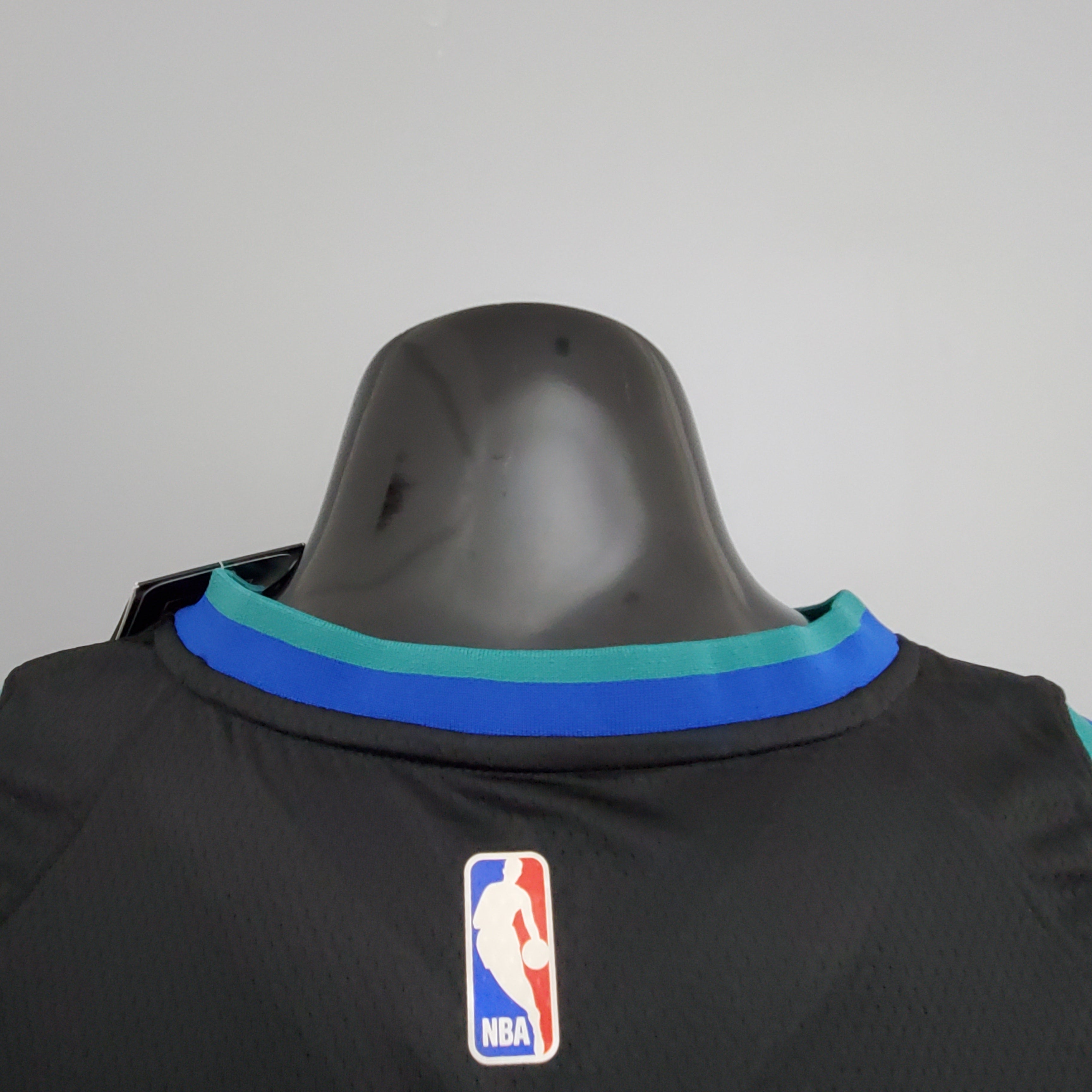 Dallas Maverick (big bull head black)