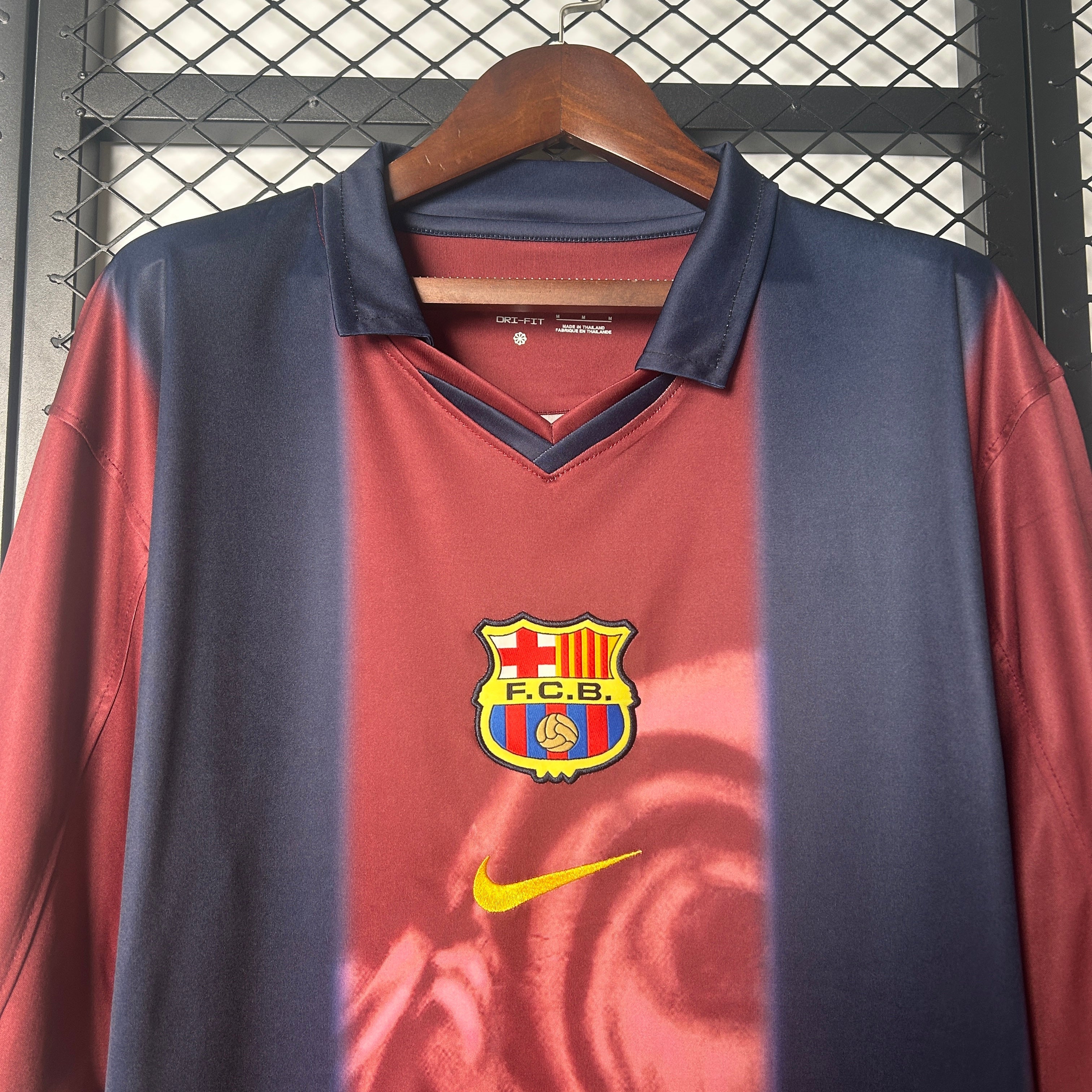 FC Barcelona 2025 x Travis Scott (Retro)