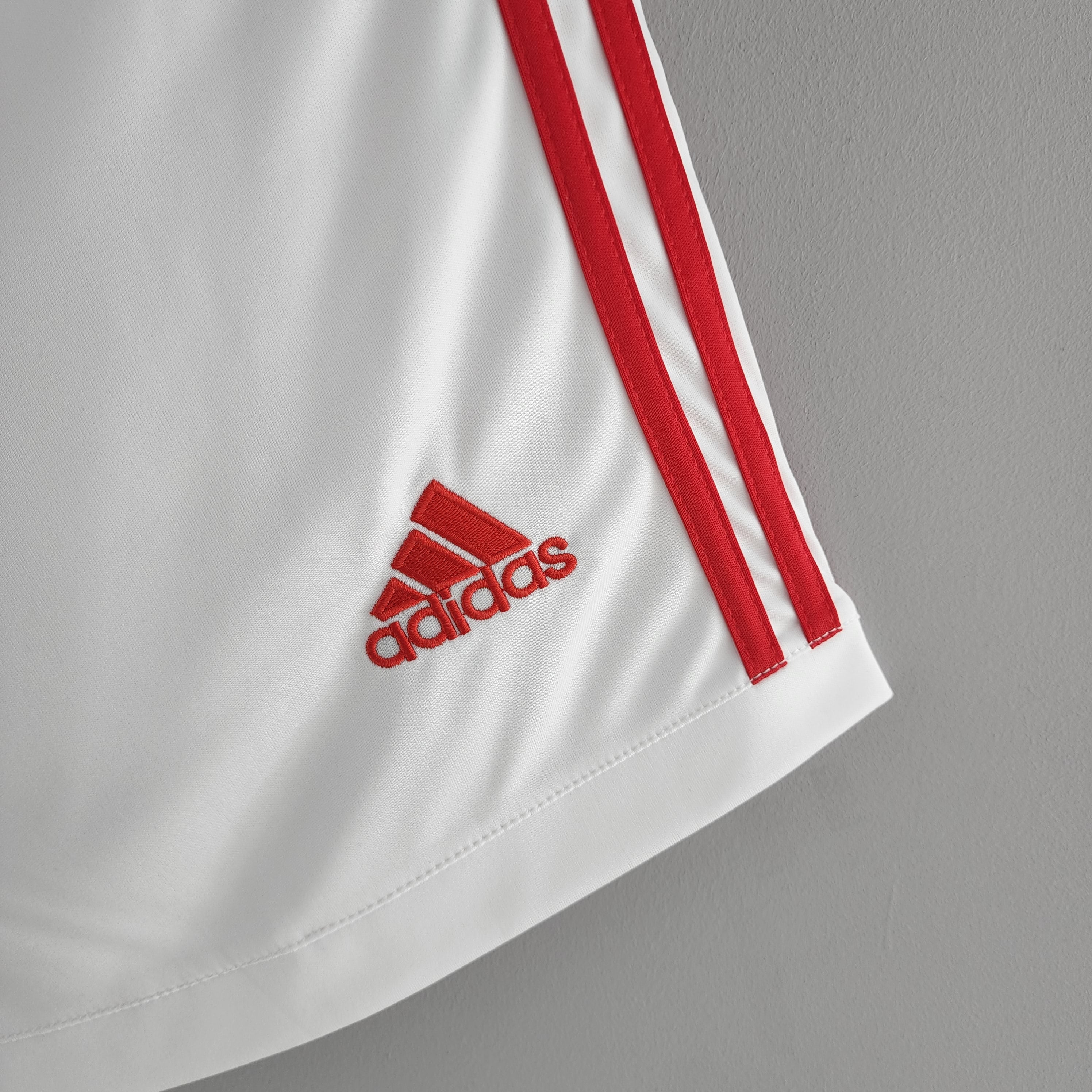 Pantalón corto Manchester United 2022/23