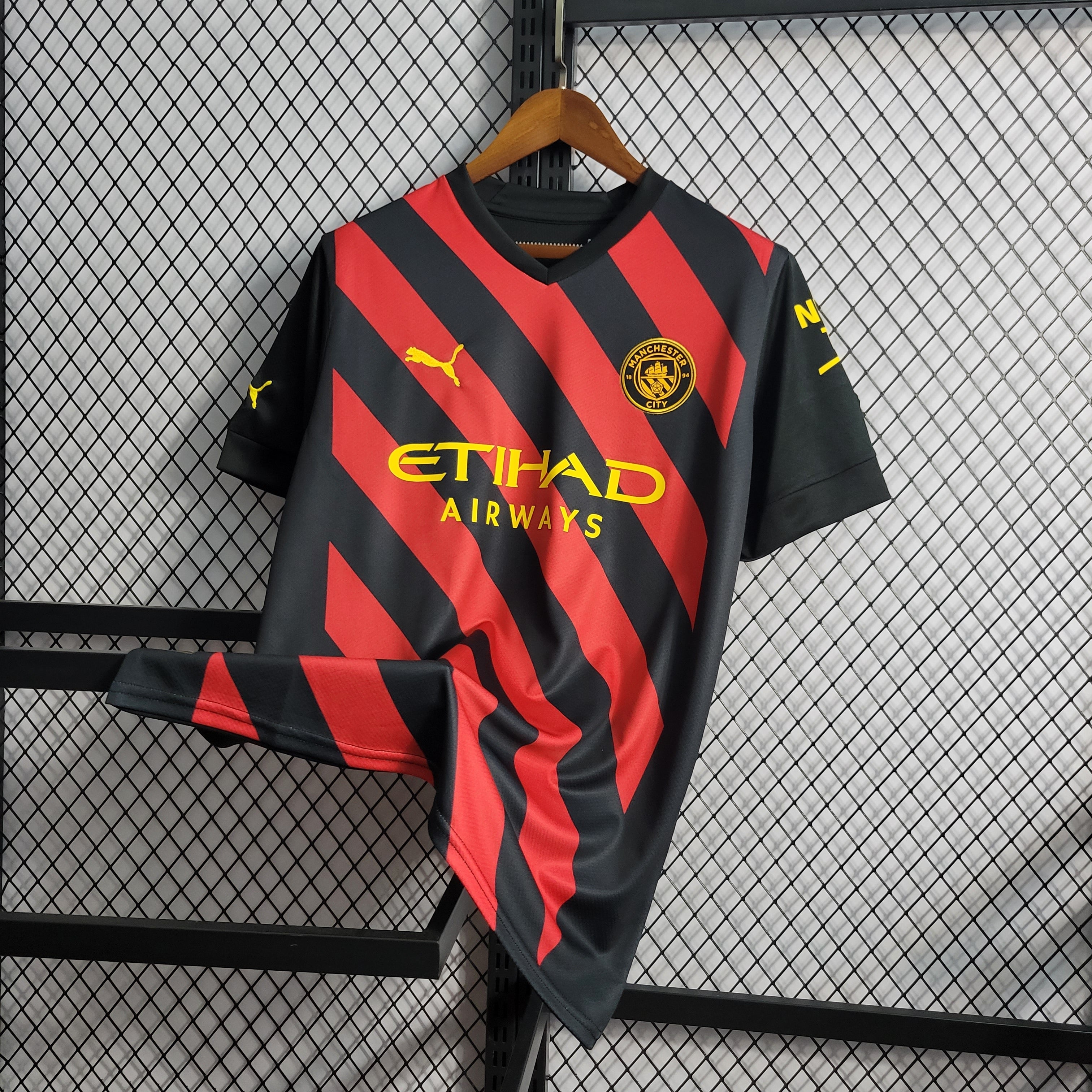 Manchester City 2022/23 (Segunda equipación)
