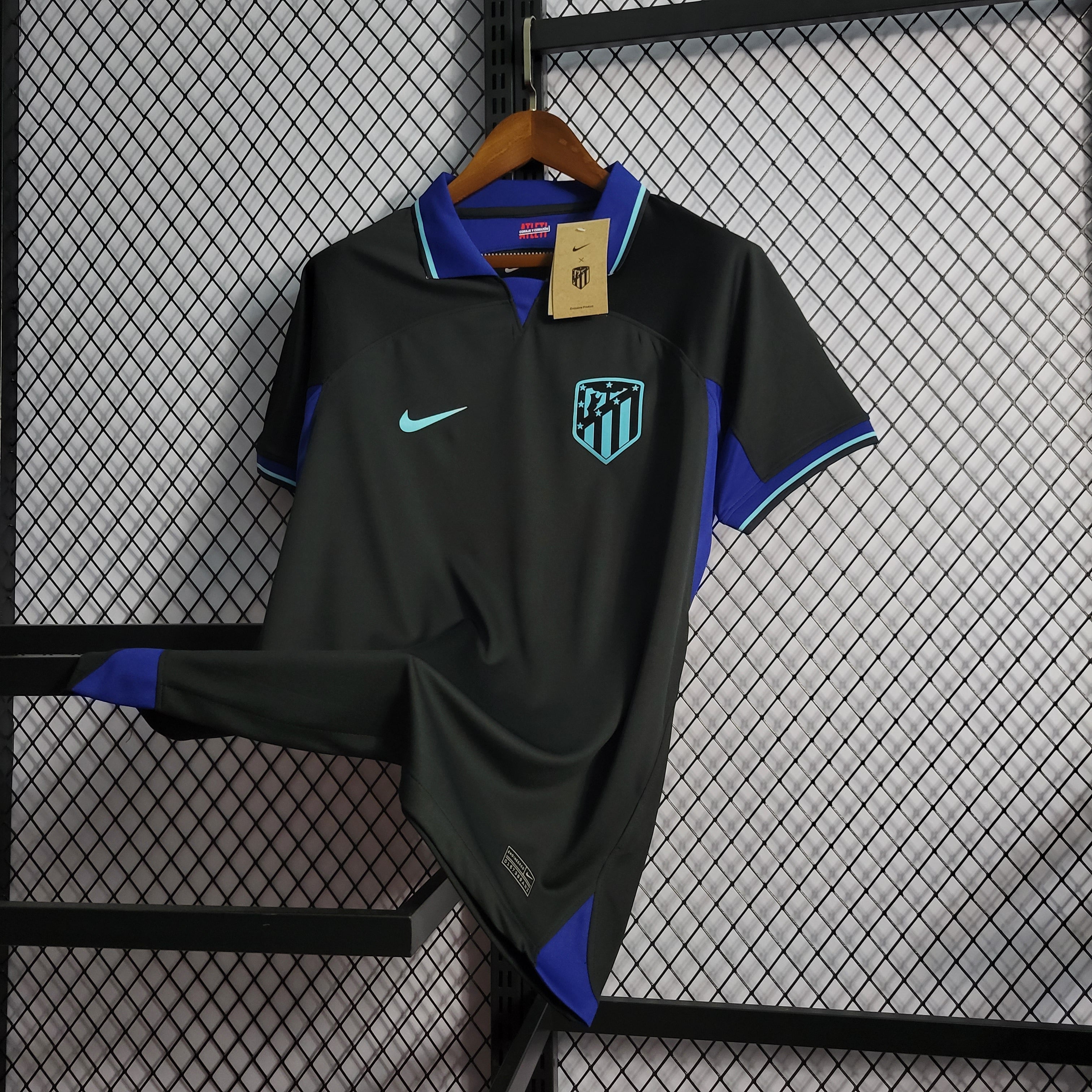 Atlético de Madrid 2022/23 (Segunda equipación)